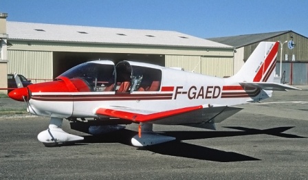 AVION Robin DR400 F-GAED